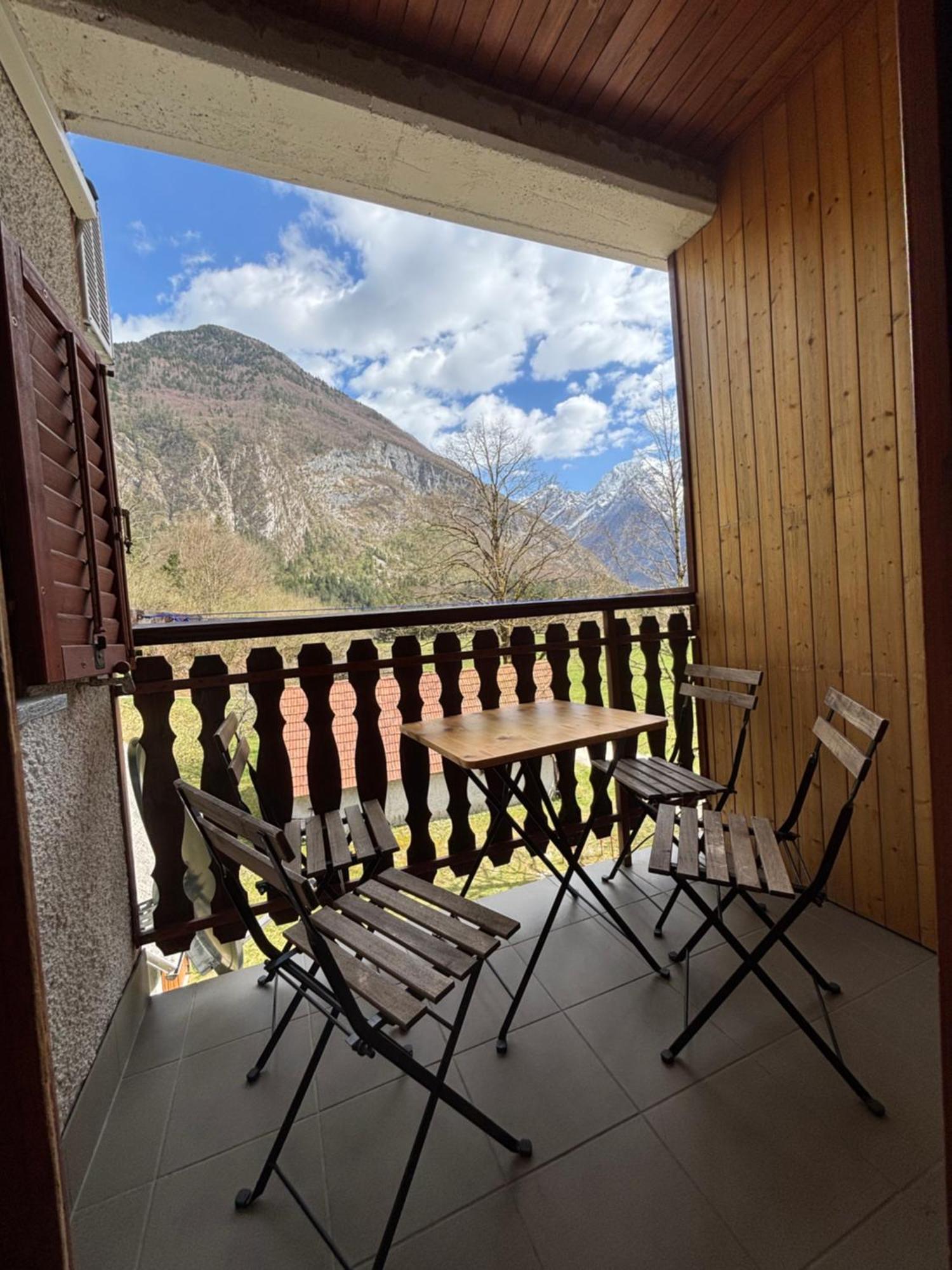 Apartament Hisa Patricija Soča Zewnętrze zdjęcie